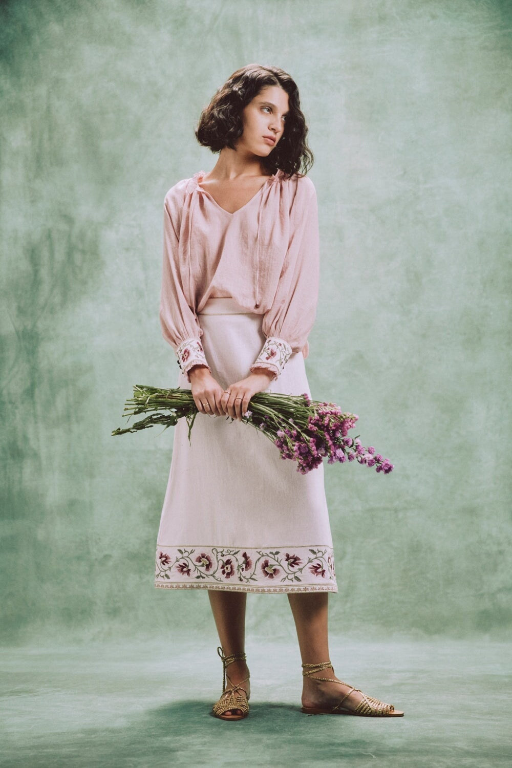 Yalda skirt - Naz Embroidered Offwhite & Pink Rosewater House