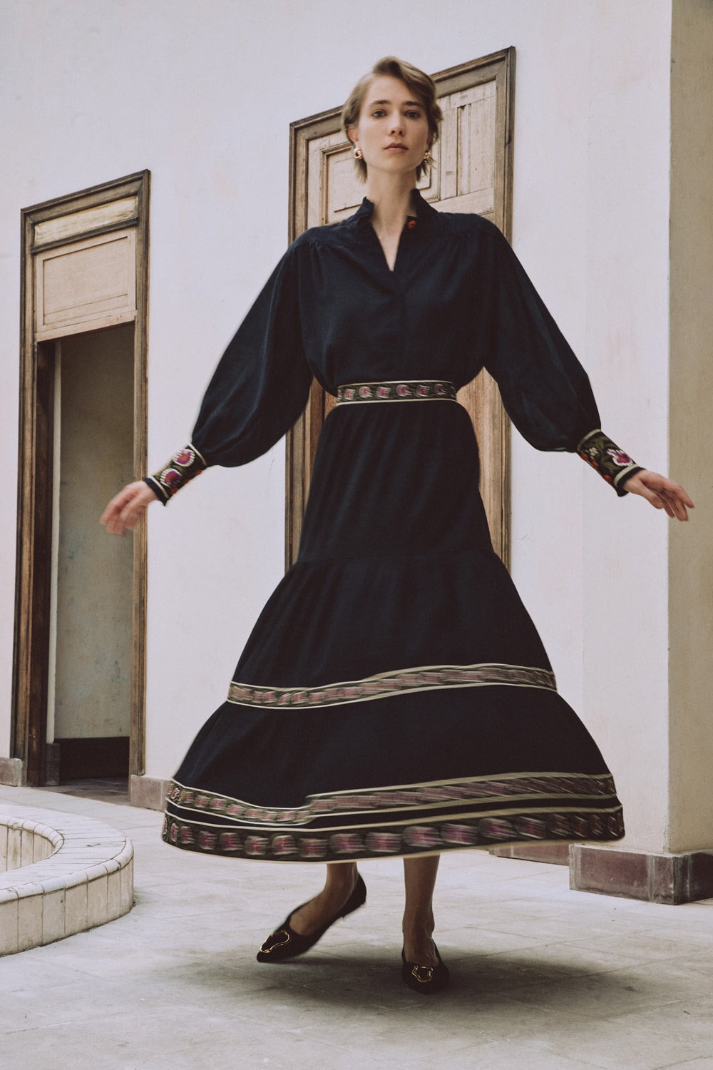 Carnation Blouse - Black Tops - Blouse Rosewater House