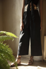 Raha Wide Leg Cropped Pants - Black Pants Rosewater House