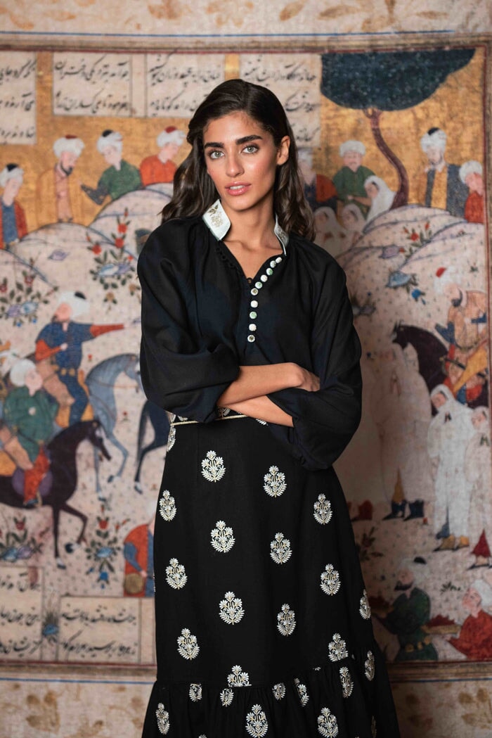 Ivy Blouse - Black Rosewater House