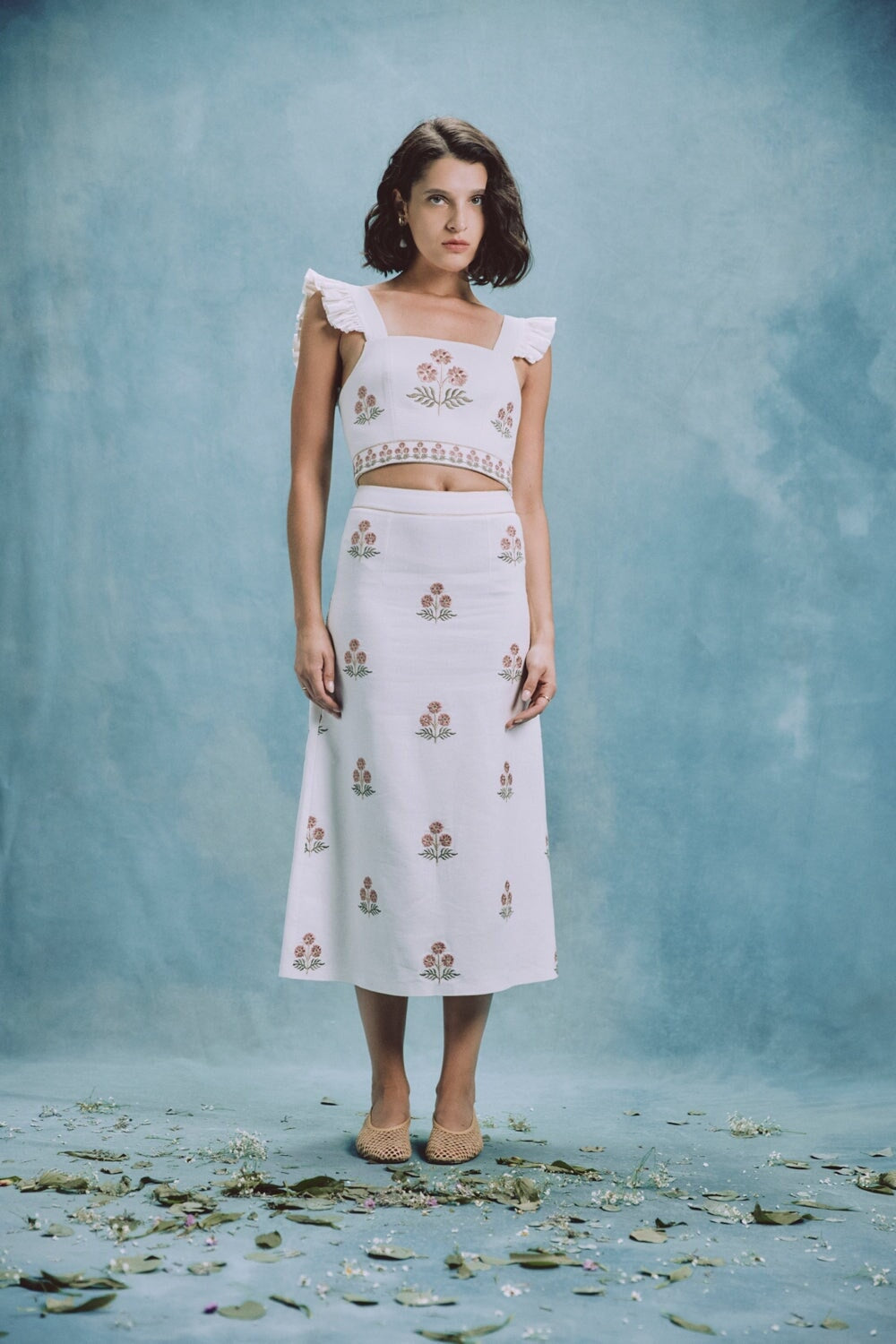 Yalda skirt - Naz Embroidered Offwhite & Pink Bottoms - Skirts Rosewater House