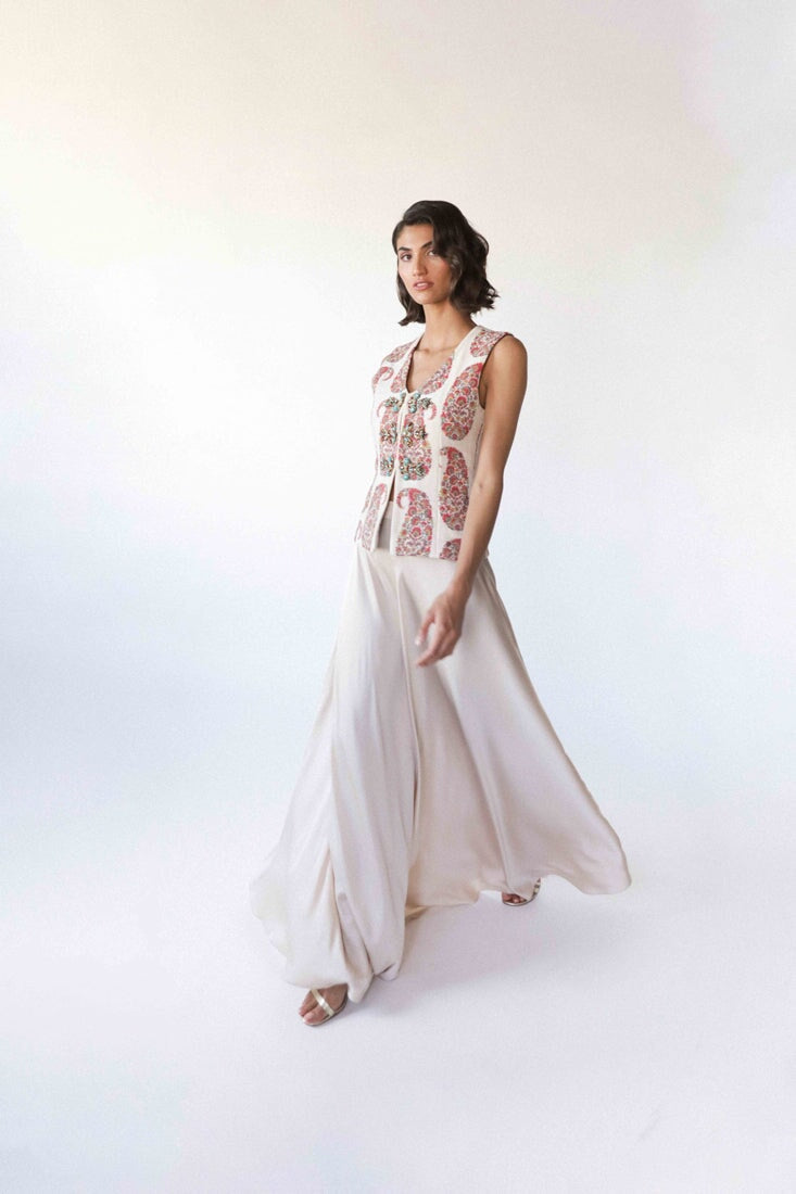 Roya Vest - Paisley Rosewater House