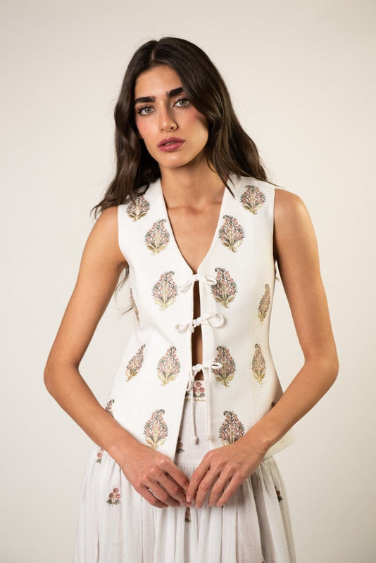 Sarv Vest - White & Pink Rosewater House 