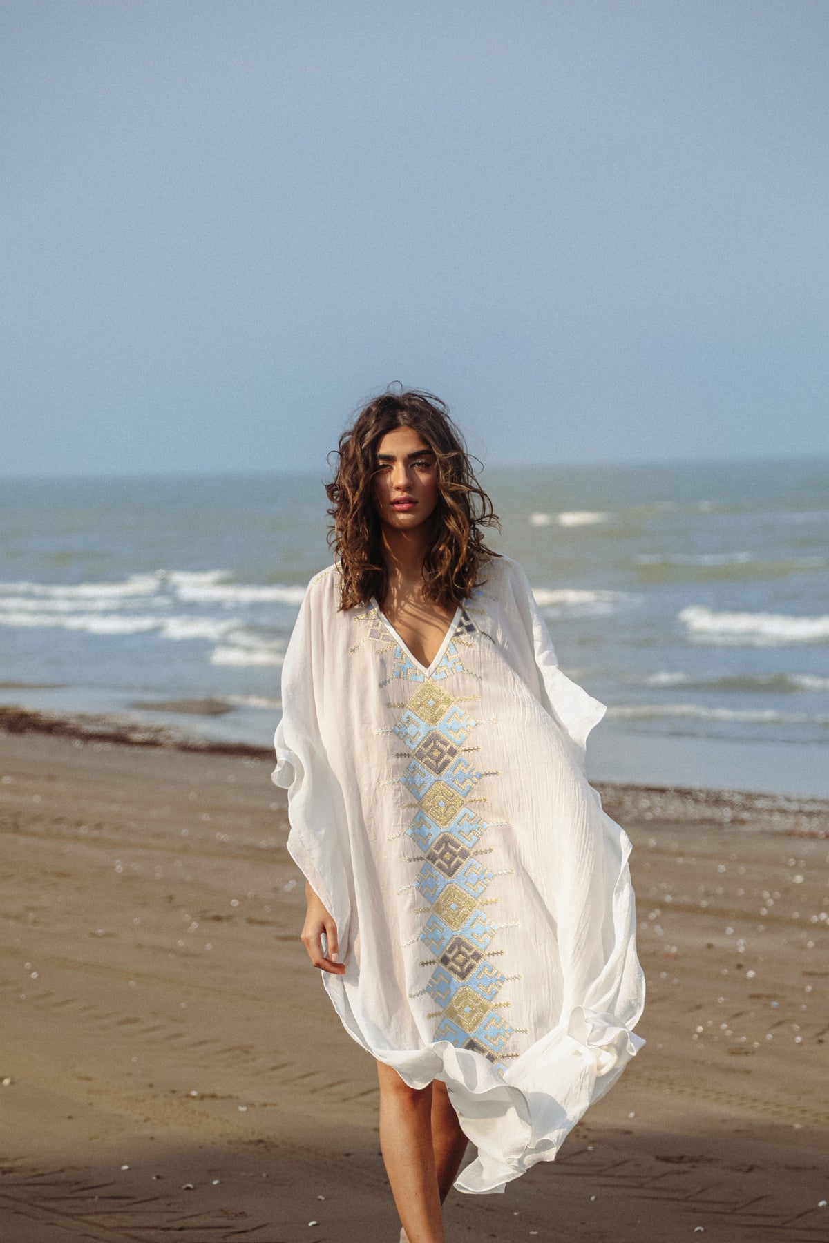 KHAZAR KAFTAN - WHITE Rosewater House